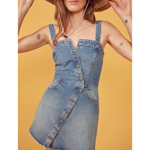 Reformation Dresses & Skirts - Reformation Gabriela Dress